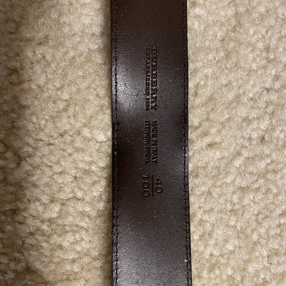 Burberry belt - Picture 7 of 8